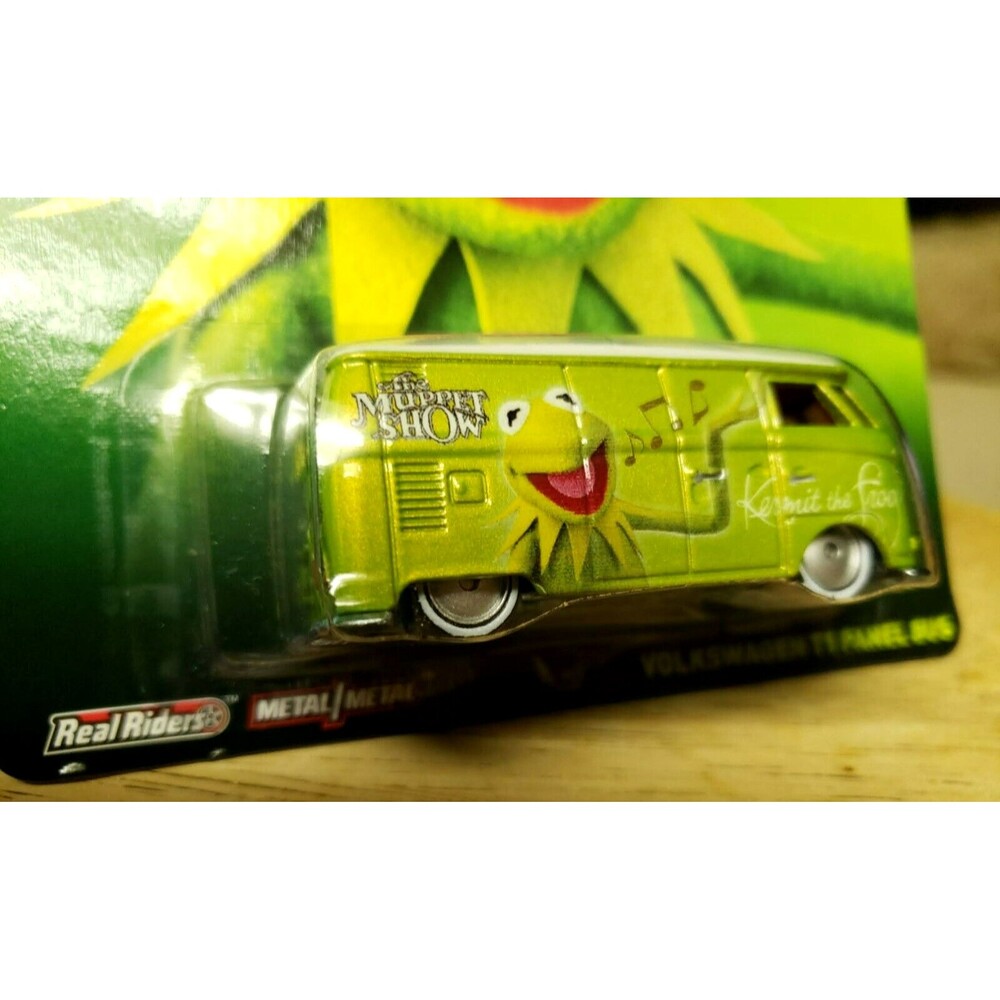 2014 Hot Wheels Pop Culture: The Muppets VOLKSWAGEN T1 PANEL BUS Lime Green 1:64 - Picture 3 of 14